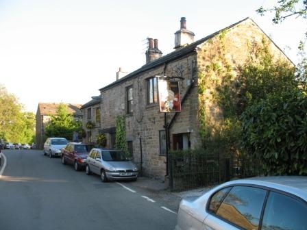 The Cheshire Cheese on Edale Road, Hope.jpg