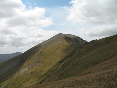 The narrow ridge to Elidir Fawr.jpg