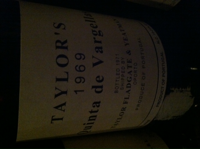 Label photo